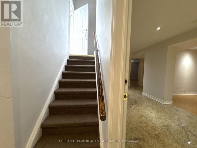 Photo - 93 Surrey Ave