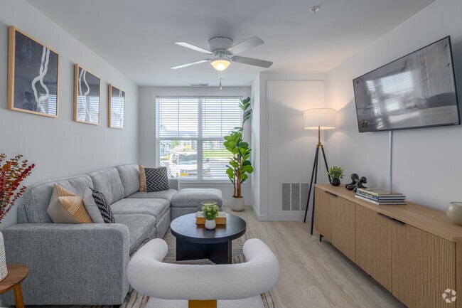 2BR, 2BA - 1,027SF - Living Room - The Henry