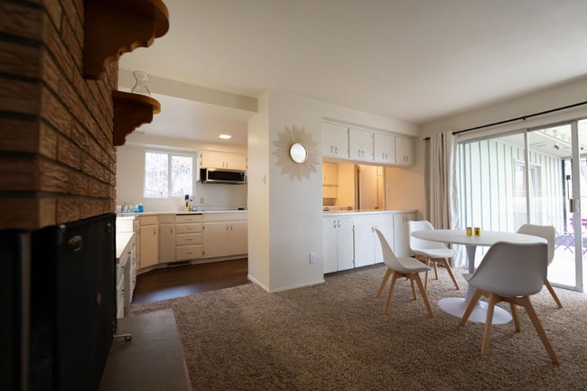 Photo - 206 N Wall Ave