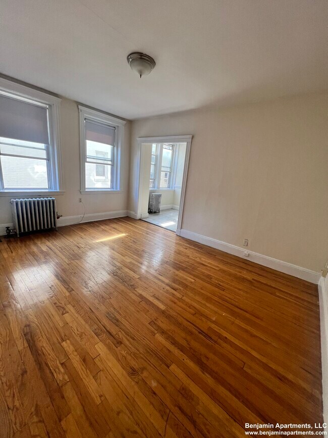 Photo - 120 Washington St