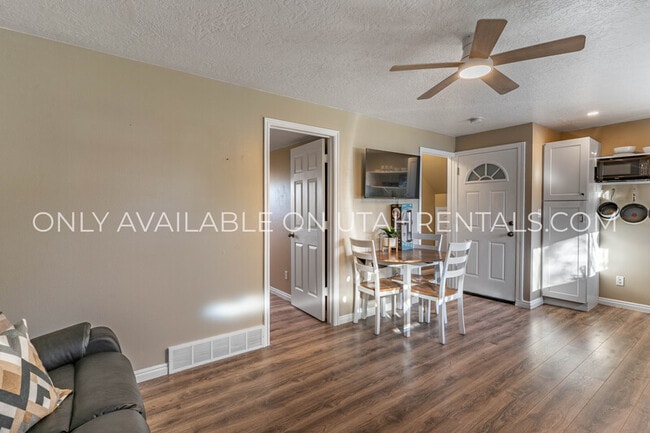 Photo - 2270 W 1750 N Unit B