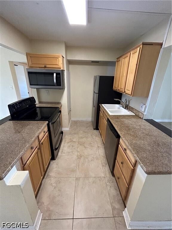 Photo - 2828 Jackson St Unit J3