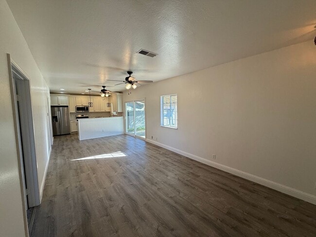 Photo - Acacia Multi Dwelling Unit 150 N. Acacia Ave