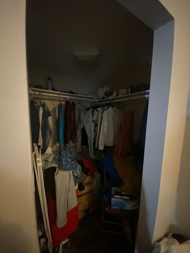 Photo - 275 N Dithridge St Unidad #01