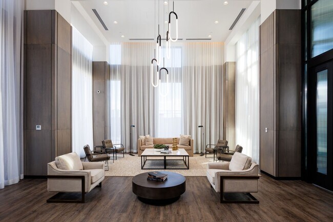 Photo - 36 Brentcliffe | Luxury Rentals