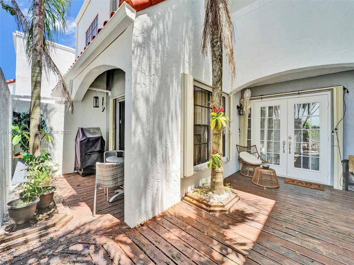 Photo - 20940 Bay Ct (Miami, FL)
