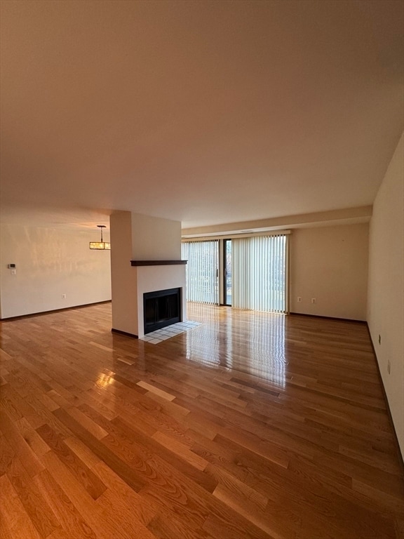 Photo - 445 Old Stone Brook