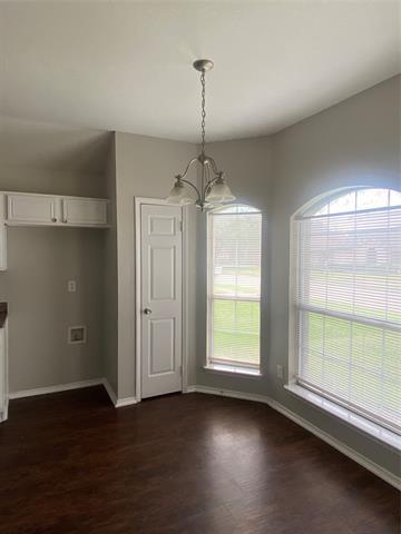 Photo - 2843 St Johns Ave