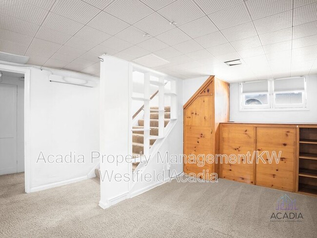 Building Photo - 127 E 600 N Rental