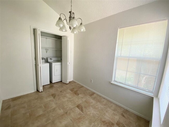 Photo - 113 Myers Dr