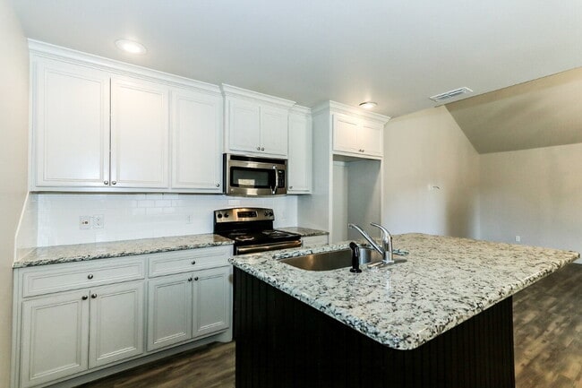 Photo - Half off first full months rent/Luxury Duplexes In Cooper District