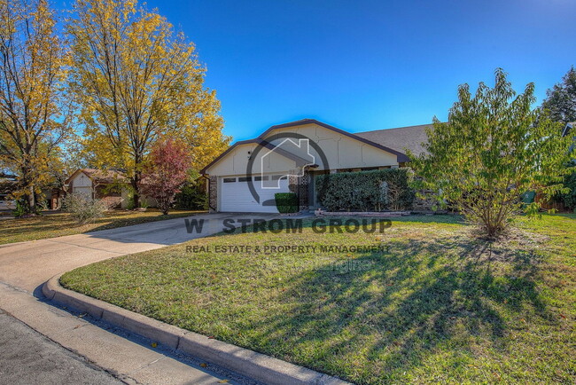 Photo - 420 Revolution Ln