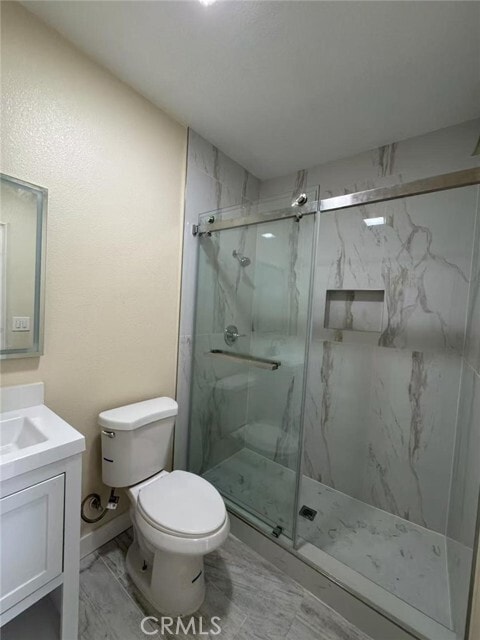 Photo - 2032 Victoria Dr