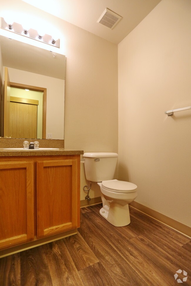 Fairway Apartments For Rent in Edmonds, WA