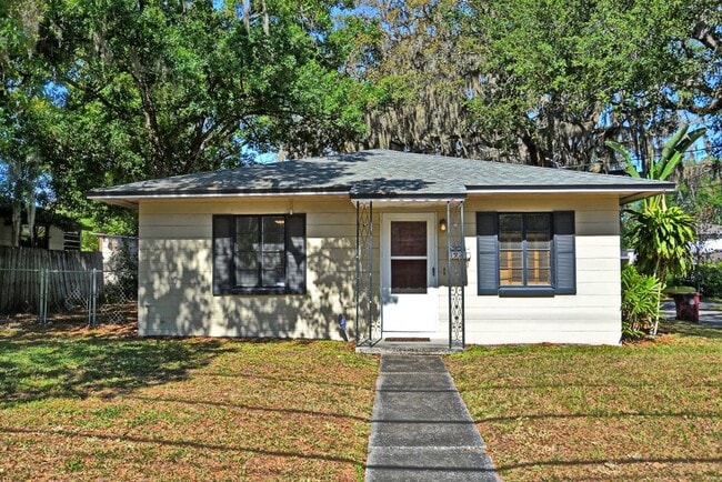 2 Bedroom, 1 Bath - Lancaster Park /SODO - 2 Bedroom, 1 Bath - Lancaster Park /SODO House