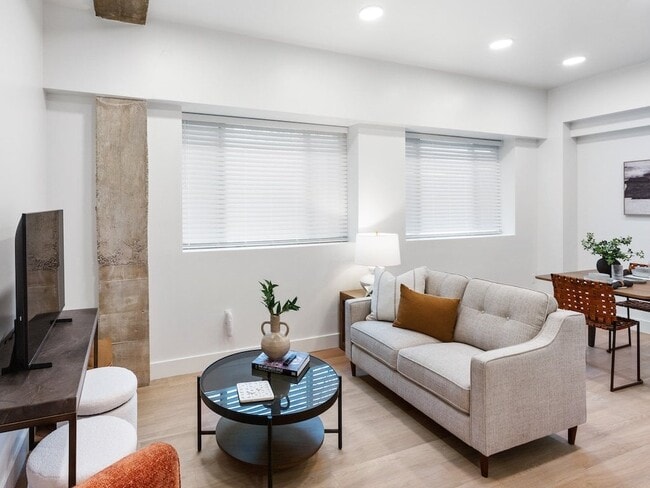 Comfy 1 Bedroom Living Room - Maye House Apartments