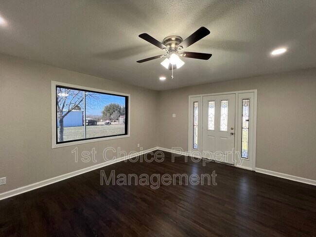 Photo - 193 Private Rd 4652