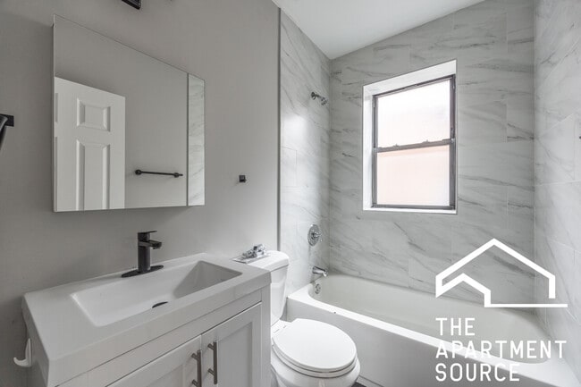 Photo - 6519 N Newgard Ave Unidad 1D