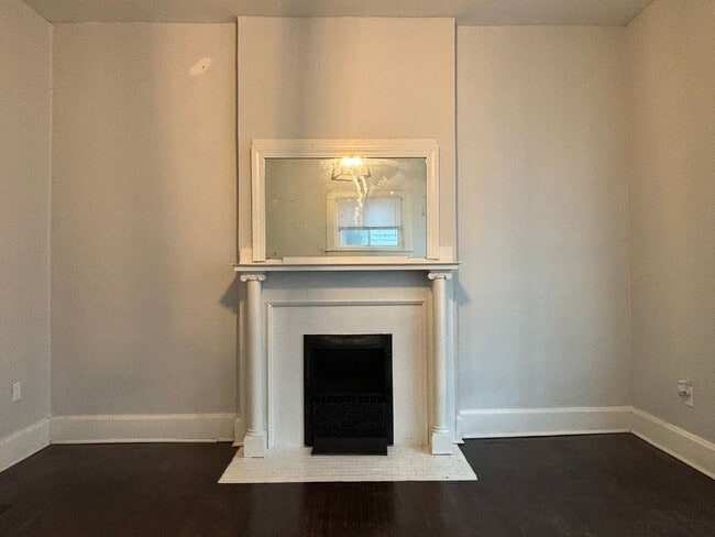 Building Photo - 330 N Arsenal Ave Unit A