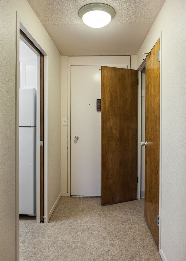 Photo - Hollywood Towne House Apartments