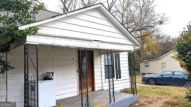 Photo - 182 James St