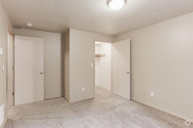 Overlook Pointe Apartments
