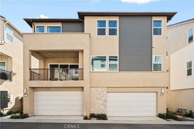 Building Photo - 121 Billings