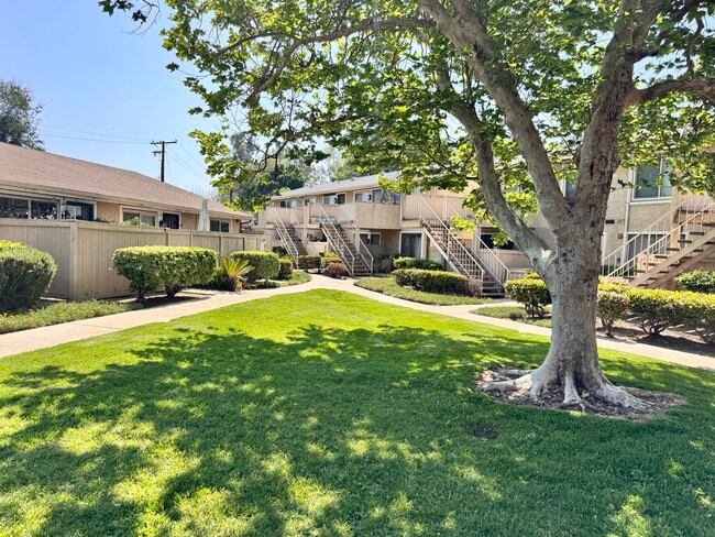 Building Photo - 630 Bridgeport Cir Unit Bridgeport