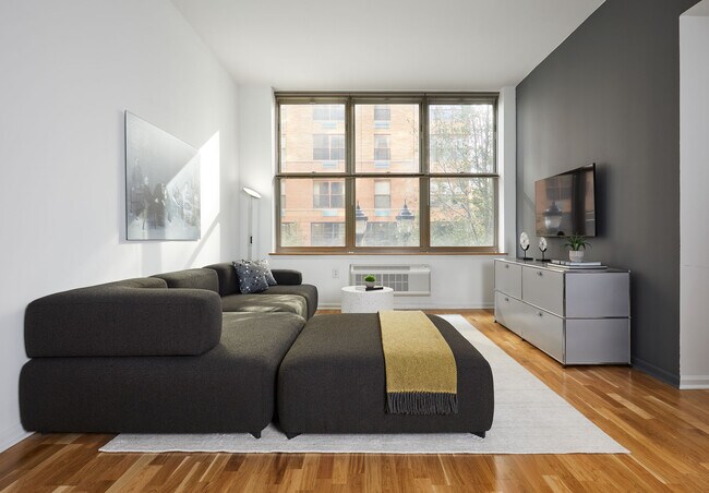 Photo - The Sovereign