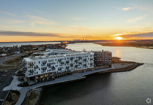 Building Photo - Gibson Point Rental