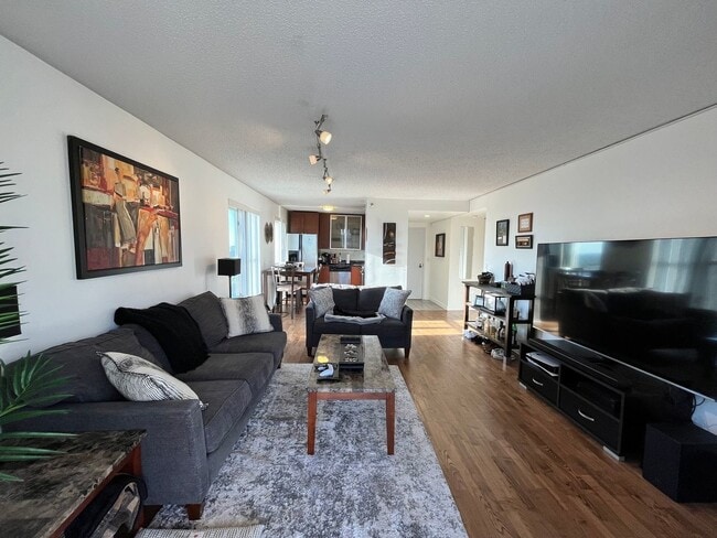 Photo - 1212N N La Salle Dr Unit 1709