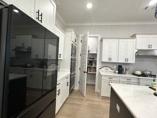 Photo - 5608 Gerber Rd