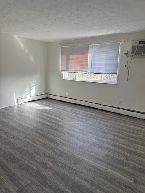 Photo - 2324 Iroll Ave Unit 5