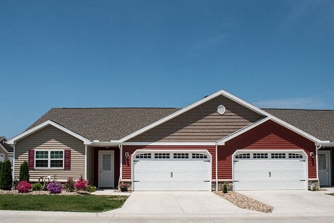 Attached Garages with Private Entry - Redwood North Ridgeville Meadow Lakes Blvd