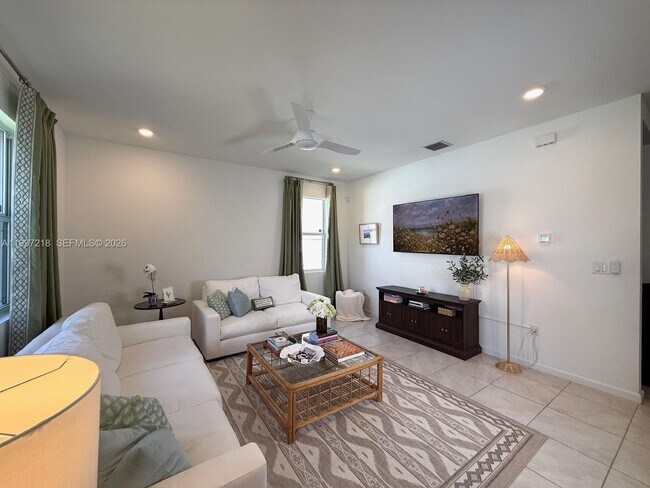 Photo - 13233 SW 272nd St