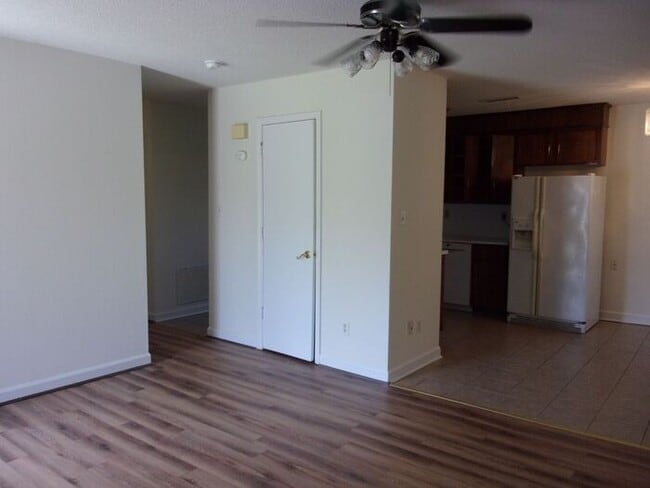 Photo - 3 Bedroom 1 Bath Home off Heckle Blvd