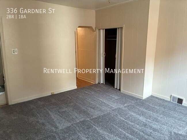 Photo - 336 Gardner St