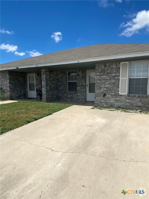 Building Photo - 1713 Windward Dr Rental