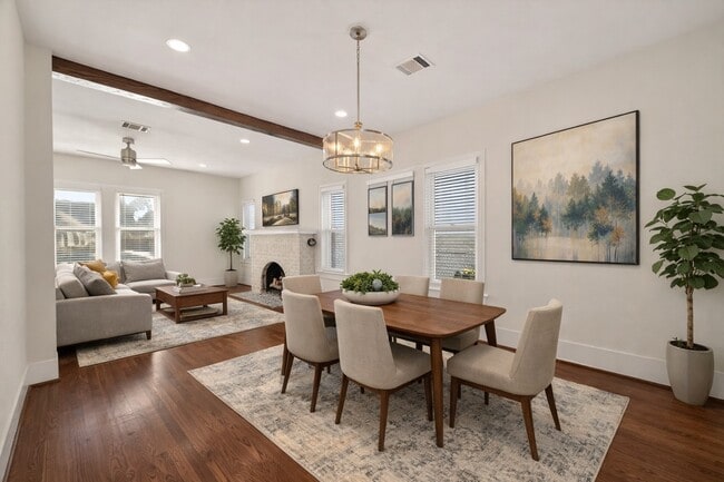 Photo - 2417 Ruth St