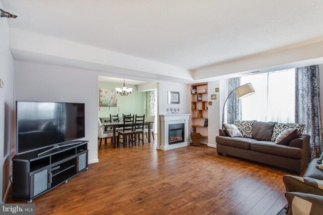 Photo - 1808 Old Meadow Rd Unit 1012