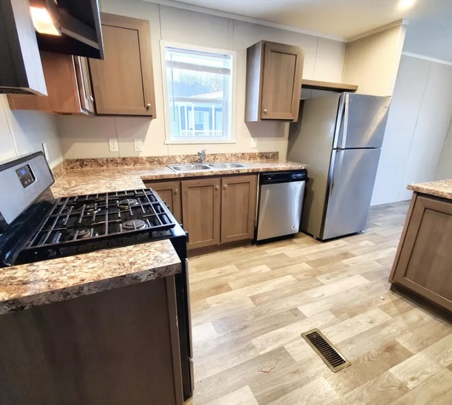 Photo - 9635 Pier Pointe