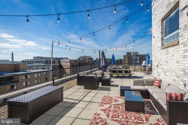 Photo - 730 24th St NW Unit 718