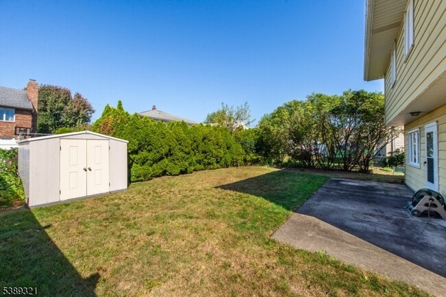 Photo - 11 Roehrs Dr