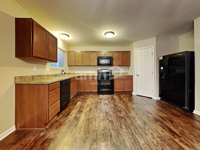 Photo - 1166 Carrington Pl