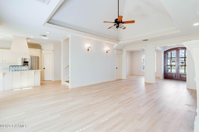Photo - 225 Durham Dr