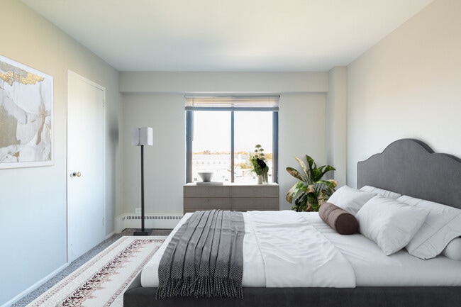 Photo - Main Station Apartments