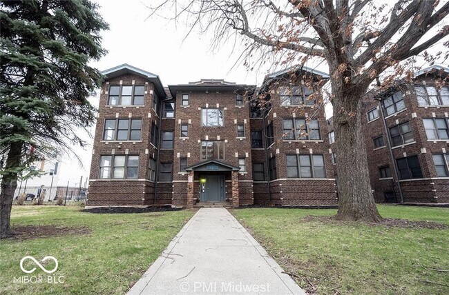 Photo - 3707 N Meridian St Unidad 1A Rental