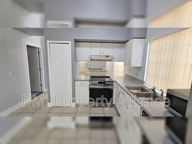 Photo - 2517 Davenport Cir