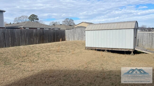 Photo - 182 Forestbrook Dr