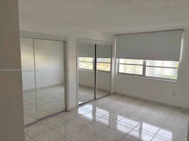 Photo - 2750 NE 183rd St Unit 2510